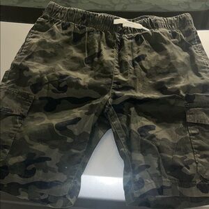Old Navy Green Camouflage Shorts